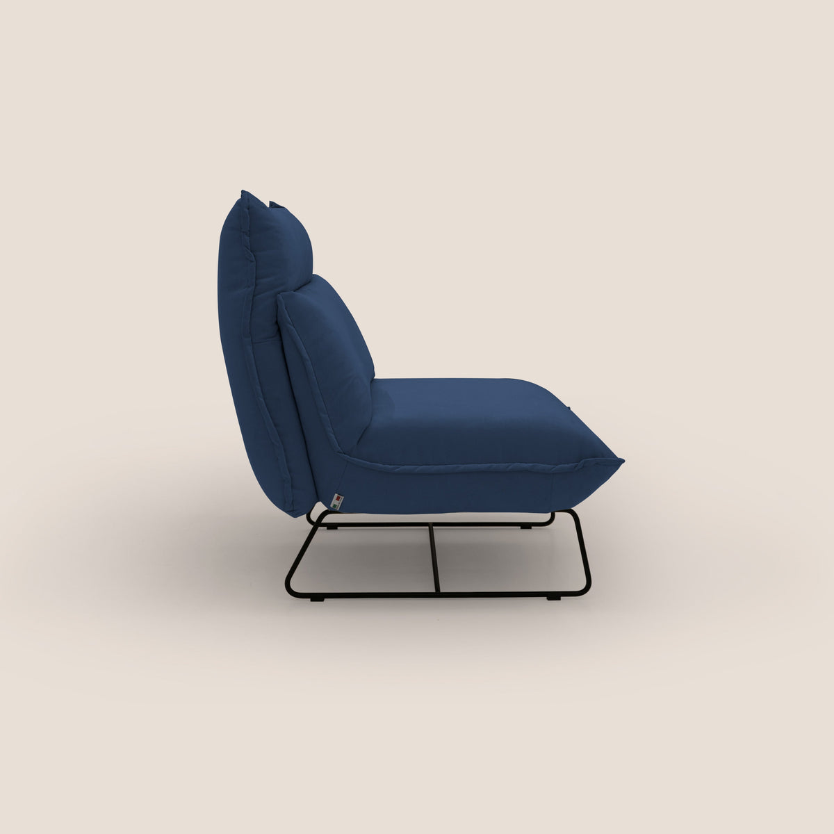 Tessa Poltroncina dal design moderno in morbida microfibra smacchiabile T11 blu - divitt.sbs