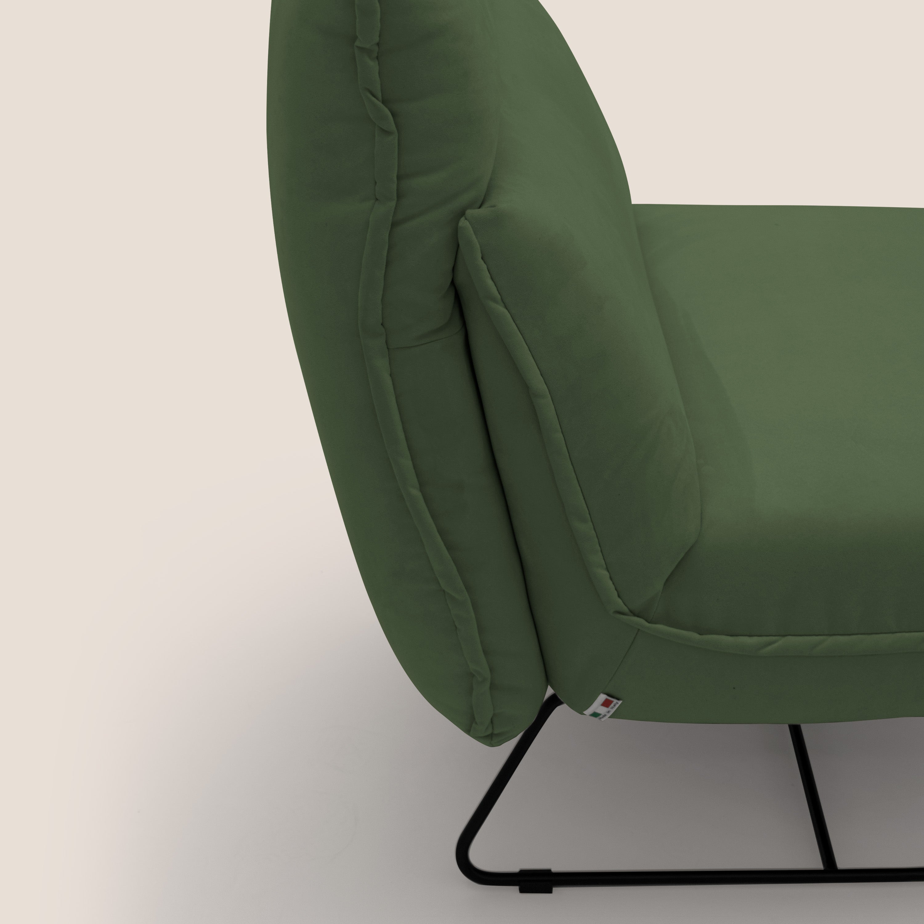 Tessa Poltroncina dal design moderno in morbida microfibra smacchiabile T11 verde - divitt.sbs