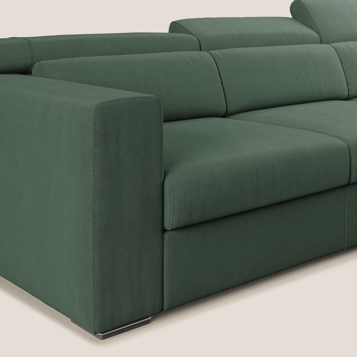 Vegas divano angolare con poggiatesta reclinabili in microfibra impermeabile T11 verde - divitt.sbs