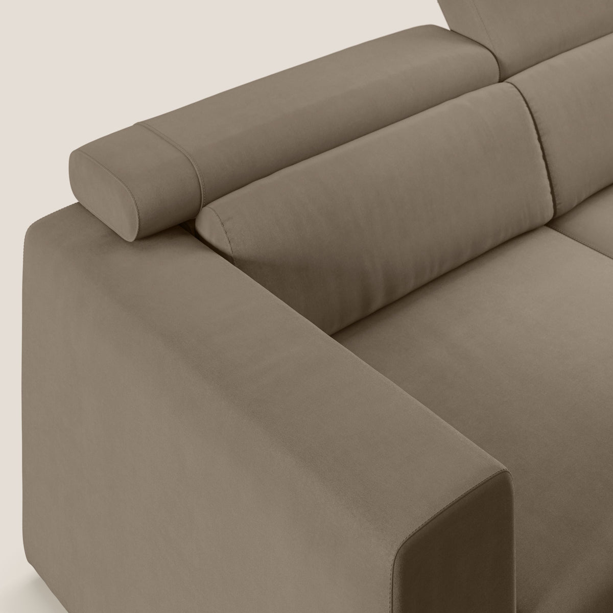 Vegas divano con poggiatesta reclinabili in microfibra smacchiabile T11 marrone - divitt.sbs
