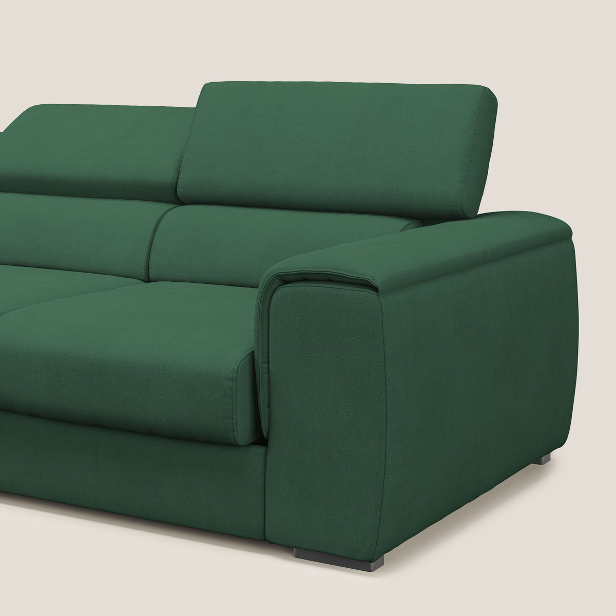 Zeno Divano con pouf estraibile poggiapiedi a 3 sedute in tessuto morbido impermeabile T02 verde - divitt.sbs