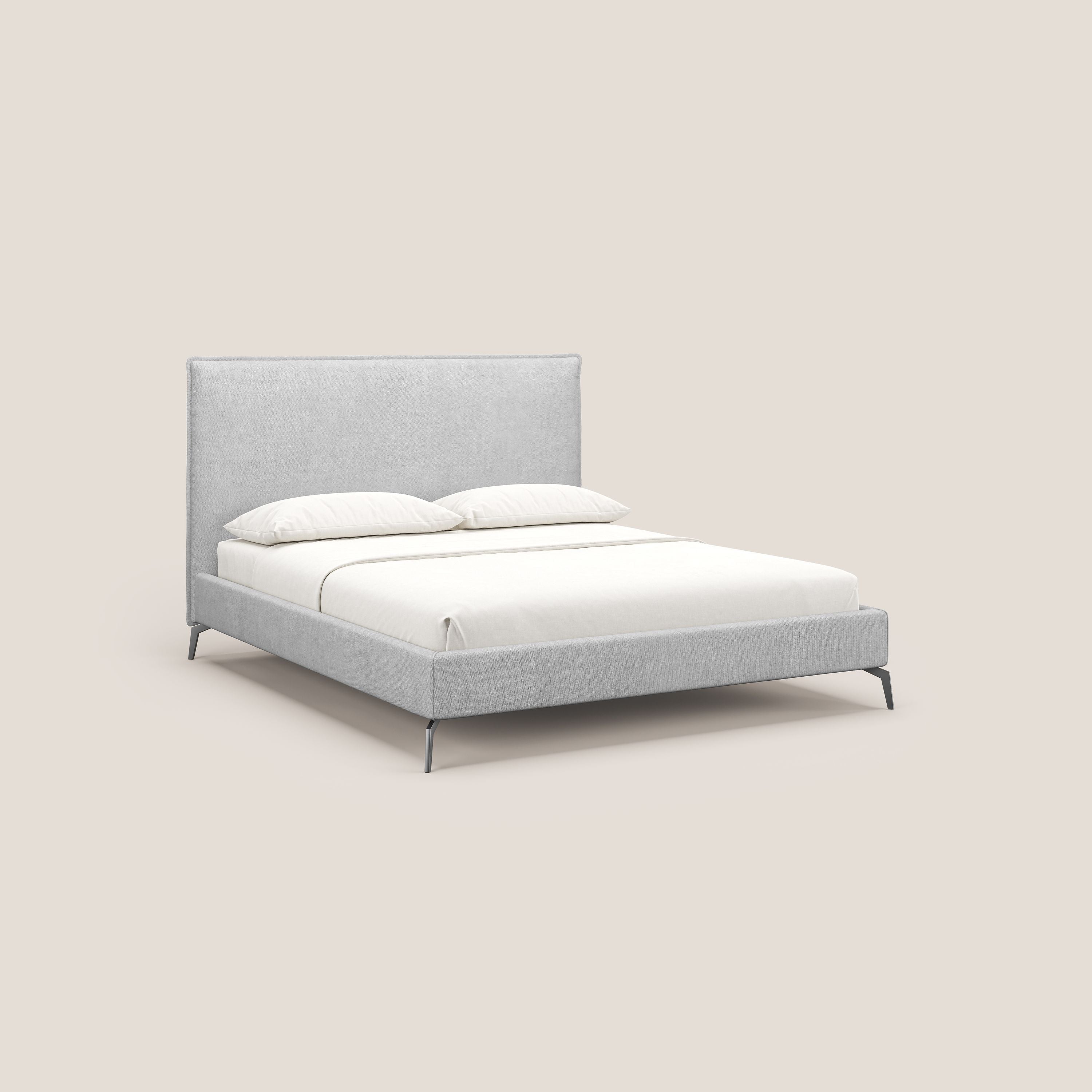 Iris letto imbottito con piedini neri sfoderabile in tessuto impermeabile T02 grigio chiaro - divitt.sbs