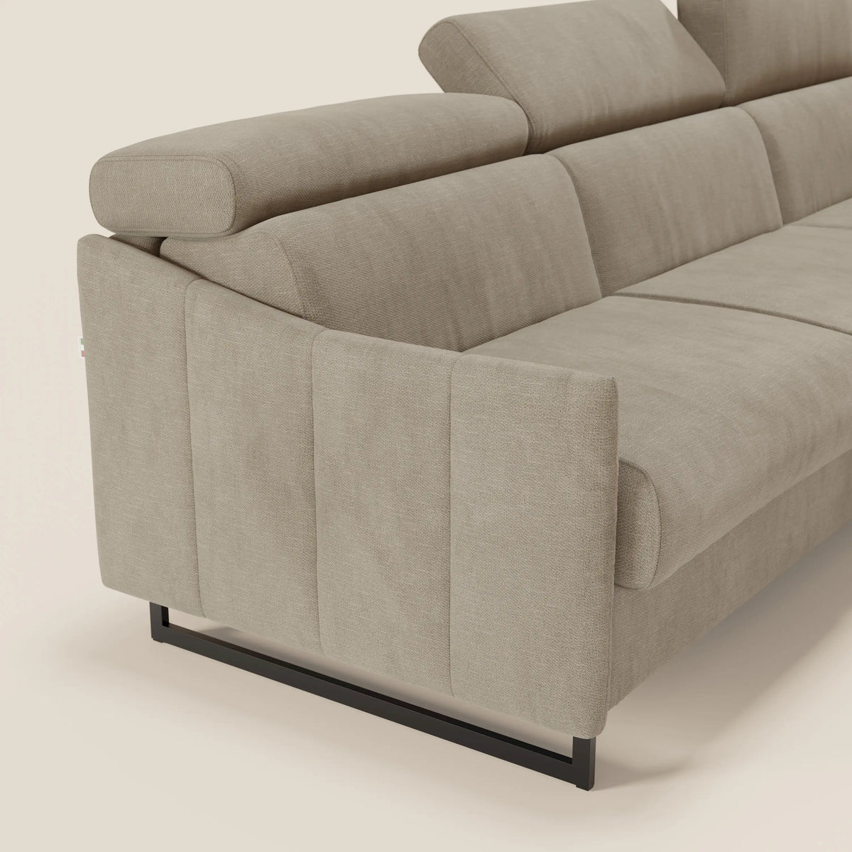 Loto Divano Letto Angolare con Penisola contenitore, Poggiatesta, Materasso Alto H18 in morbido tessuto impermeabile T14 - divitt.sbs